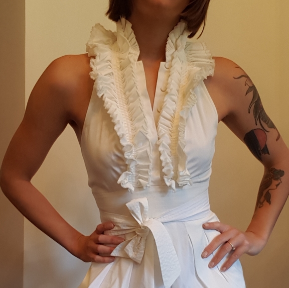BCBG White Ruffle Cocktail Dress w. Pockets - Picture 2 of 3